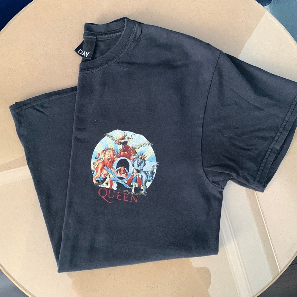 Queen shirt